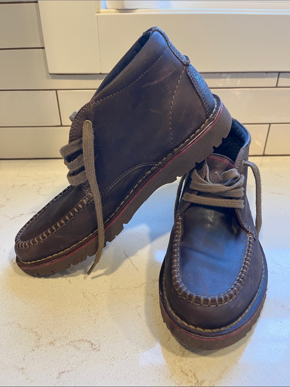 Clarks Men's Brown Leather Lace-Up Boots with Red Trim